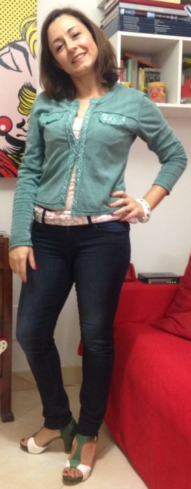 OUTFIT 3 Occasione d'uso: ufficio smart casual o shopping con le amiche – con una clutch luminosa per andare ad un aperitivo